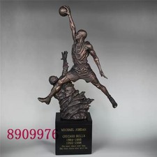JOR No.23 Dunk Chicago Sculpture Resin Painted Statue 50cm Model New Stock picture