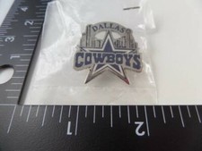 Vintage 1995 DALLAS COWBOYS NFL Football Souvenir Pin Back / New Sealed  picture
