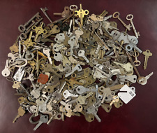 Over 5 Pounds Of Vintage & Antique Keys Skeleton Keys Clock Keys All Types 💗 picture