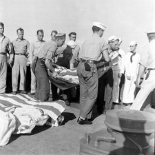 WW2 WWII Photo World War Two /  US Navy Burial at Sea 1944 Pacific picture