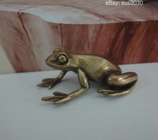 Vintage Solid Brass Frog Figurine: Home Garden Decor picture