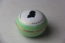 Augarten Wien Handpainted Mozart Green Porcelain Trinket Box picture