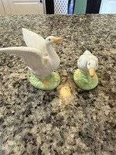 VTG 80’s GOOSE FIGURINES (2) CERAMIC 3” Taiwan picture