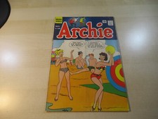 ARCHIE #158 SILVER AGE MID HIGHER GRADE ARCHIE IN DRAG STORY picture