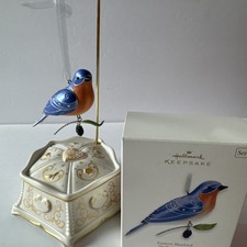 Hallmark Eastern Bluebird 6th in Series The Beauty of Birds 2010 Ornament Mint picture