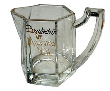 MILFORD NH NEW HAMPSHIRE Souvenir ANTIQUE CLEAR Glass TRINKET GOLD Creamer picture