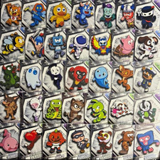 VeeFriends 2026 Topps Chrome  Complete  Base Set -  200 Cards Incl. Black Cat picture