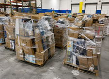 Amazon Home Goods Mystery General Merchandise Assorted Consumer Goods Lot picture