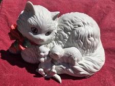 Enesco White Cat And Kittens Music Box G G Santiago 1989 