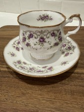 Queen’s Staffordshire England Bone China Teacup & Saucer Purple Floral Gold Trim picture