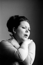 The Italian soprano Renata Scotto warming up her voice during a re- 1967 Photo 6 picture