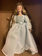 1984 NIB Avon Cinderella Doll modern bisque. The Fairy Tale Doll Collection. picture