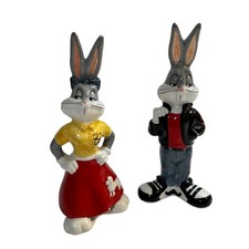 Vintage 1994 Warner Bros Bugs Bunny Honey Bunny Salt Pepper Shakers Looney Tunes picture