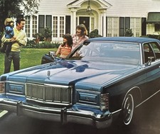 1977 Mercury Marquis dealership sales brochure picture
