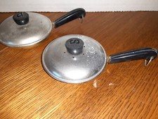 VINTAGE BRILLIUM REVERE WARE FRY PANS SALT & PEPPER SHAKERS picture