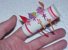 Pincushion Finger -- very cool closeup illusion-- don't worry, no pain     TMGS picture