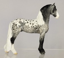 Breyer cm SM Custom Django Friesian picture