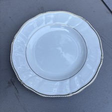 Wedgwood Crown Gold 8 inch Salad Plate 783612 picture