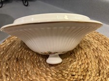 Royal Albert Old Country Roses Soup Tureen picture