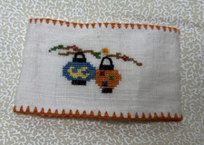 Tiny Linen Cross Stitch Needle holder Japanese Lanterns w/frog closure hemstitch picture