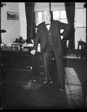 Photo:George Norris Portrait 1920s Office Interior Seated on Desk picture