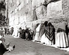 Jerusalem Western Wall Jewish Women Praying Hebrew Writing Vtg. Photo 19thC. picture