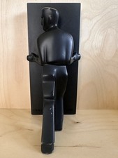 Chris Collicott Kikkerland Leaning Man Bookend 8” Black Modernist Sculpture picture