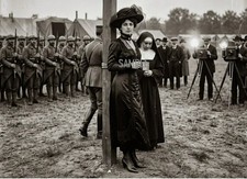 1917 MATA HARI Facing Execution in France 5x7 Borderless PHOTO  (240-B) picture