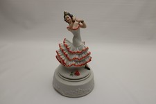 Vintage Napcoware Classic Gallery G8739 Flamenco Dancer Porcelain Music Box picture