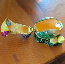 Decorative Chicken Hen with Chicks Hinged Trinket Box Hen and Chicks Design picture