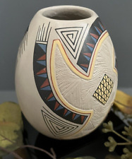 Mata Ortiz Pottery Vanessa Bugarini Traditional Paquime Vase Jar Pot Olla Mexico picture