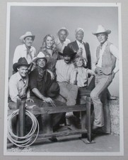 Press Promo Phot 1983 TV Soap Opera The Yellow Rose David Soul & Cast 7X9 U991 picture