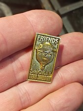 VTG Smokey Bear Hot Air Balloon Friends Pin Ltd Ed.  nice clean vintage piece  picture