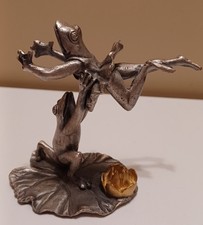 1993 SPI Pewter Adorable Dancing Ballerina Frogs Figurine                  picture