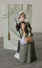 Vintage Avon 1987 President's Club Albee Award Full-Size Porcelain Lady w/Box picture