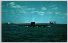 Postcard USS Nautilus SSN-571 and Piasecki HUP Retriever Helicopter c1960s picture