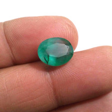 Excellent Zambian Emerald Oval Shape 4.15 Crt AA+ Green Faceted Loose Gemstone picture