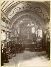 France, Saint Jean de Luz, Interior of the'Eglise Saint Jean Baptiste vintage picture