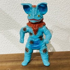 Icarus Kaijuu Soft Vinyl Figure Ultraman Ultraseven Marmit Bullmark Marusan picture