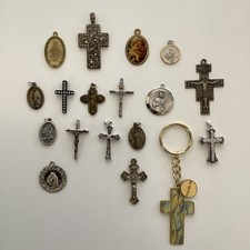 Vintage Estate Lot (18) Christian Religious Pendants picture