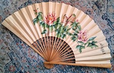 HUGE Vintage Japanese Decorative Paper & Bamboo Folding Fan 28