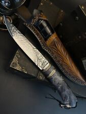 Fixed Blade Vg10 Steel Damascus Hunting Knife Handcrafted Steel Engraved Pattern picture