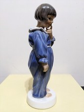 Vintage Royal Copenhagen Dahl Jensen Porcelain Figurine Girl in Nightdress 1007 picture