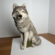 Vintage Sandicast Gray Wolf Sculpture Signed Sandra 14.5” Tall USA 1994 RARE picture