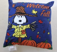 Snoopy Scarecrow & Woodstock Welcome Fall Throw Pillow Halloween Thanksgiving picture