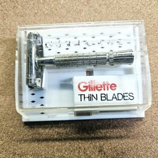 Vintage 1957 Gillette C2 Flare Tip Super Speed TTO Safety Razor Case & Blades picture