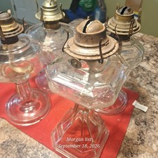LOT OF 4 VINTAGE ANTIQUE GLASS BRASS OIL LAMPS picture