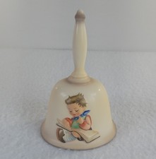 Hummel Goebel 1980 Third Edition Annual Bell Boy Reading W. Germany HUM 702 picture