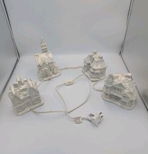 Vintage Mervyn's Christmas Village 4 Piece Lamp Buildings White Iridescent READ picture