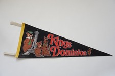 Vintage 1980s Kings Dominion Felt Pennant Hanna Barbera Flintstones Scooby Doo picture